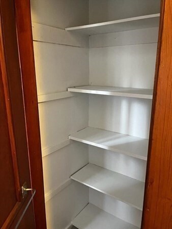 Building Photo - 3 Day St