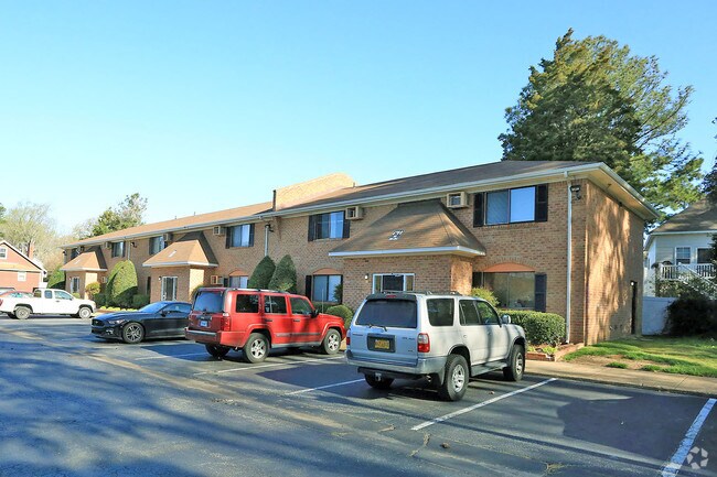 Bay Breeze Apartments Apartments - Virginia Beach, VA ...