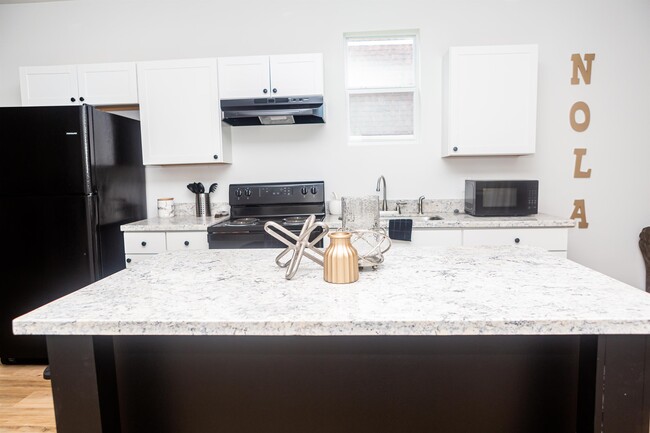 Photo - 1933 Industry St House