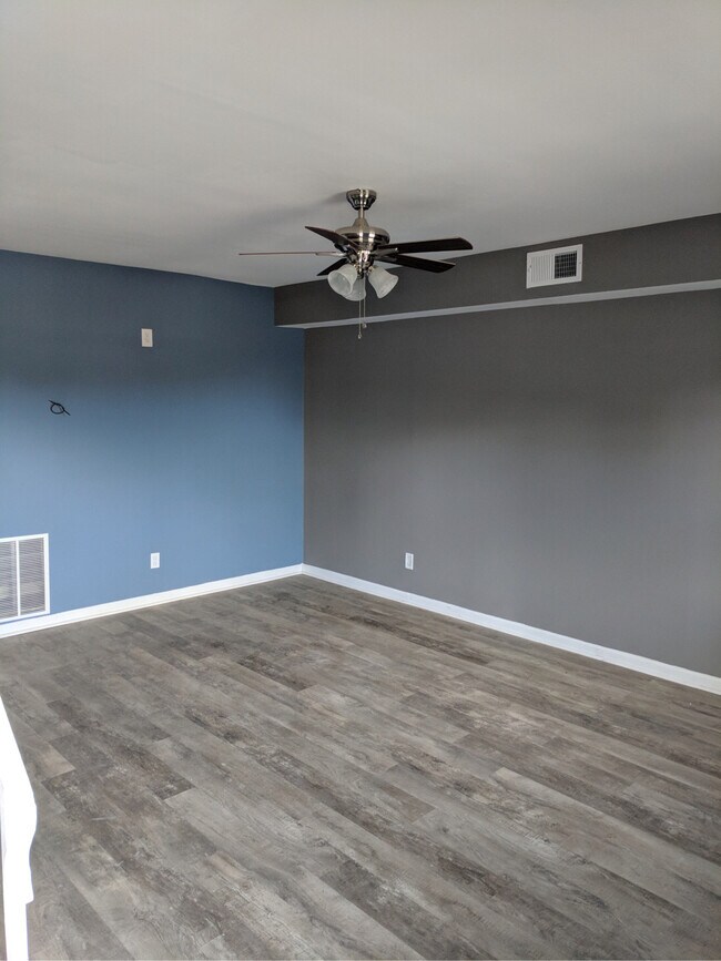 Foto del edificio - 1121 Morningside Dr