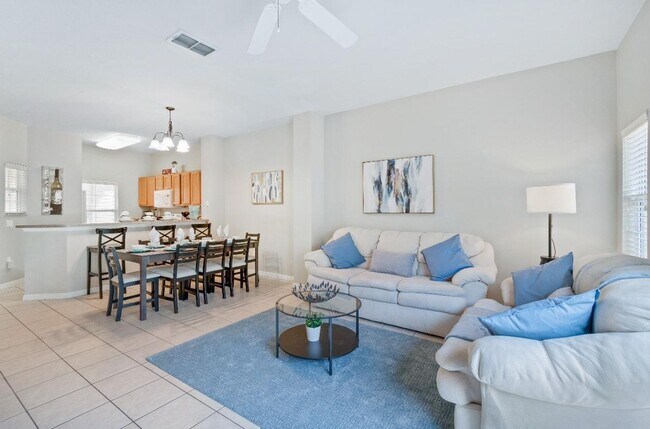 Foto del edificio - 3/2.5~La Encantada~ Yellow Lantana Ln ~ FULLY FURNISHED!