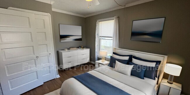 Foto del edificio - 3418 Mapledale Ave