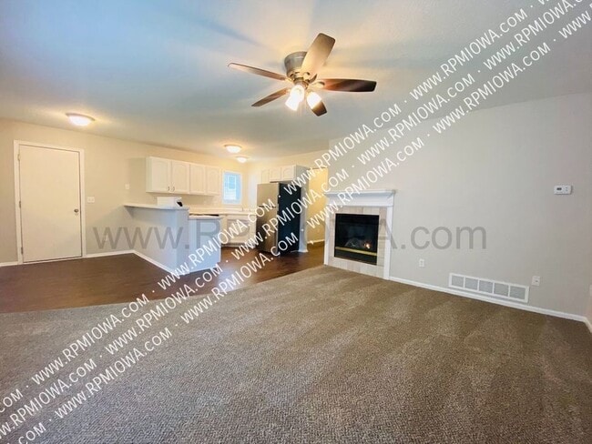 Foto del edificio - 145 Christie Ln