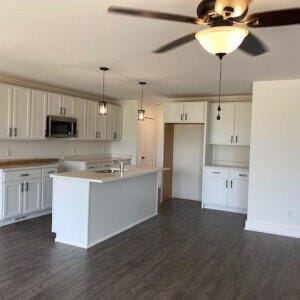 Building Photo - 783 Chase Hanna St