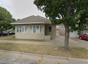 Building Photo - 1103 Pine St