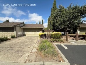 Building Photo - 4285 Tanager Common