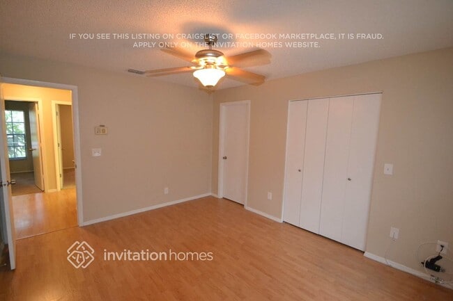 Building Photo - 1517 Kestrel Way