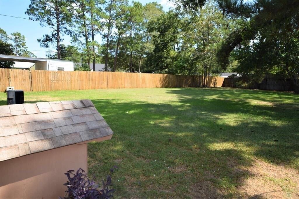 Primary Photo - Garden District Home!