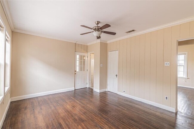 Foto del edificio - 2233 N MacGregor Way