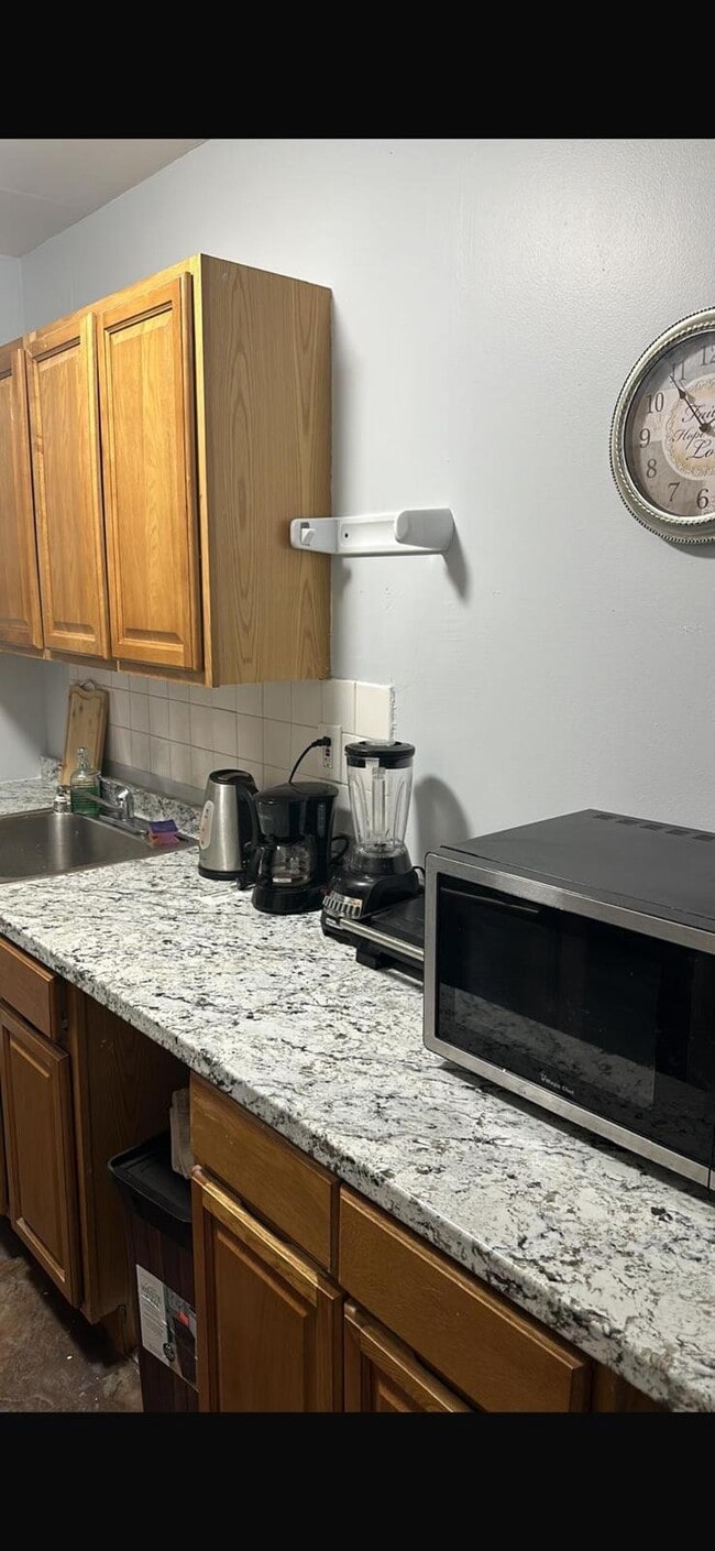 Photo - 1200 Woodycrest Ave Apartment