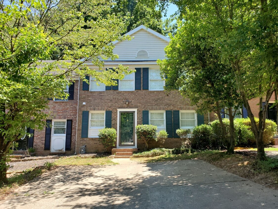 1704 Twin Brooks Dr SE, Marietta, GA 30067 Townhome Rentals in