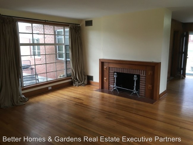 Building Photo - 3 br, 2 bath House - 2314 Redwood Drive