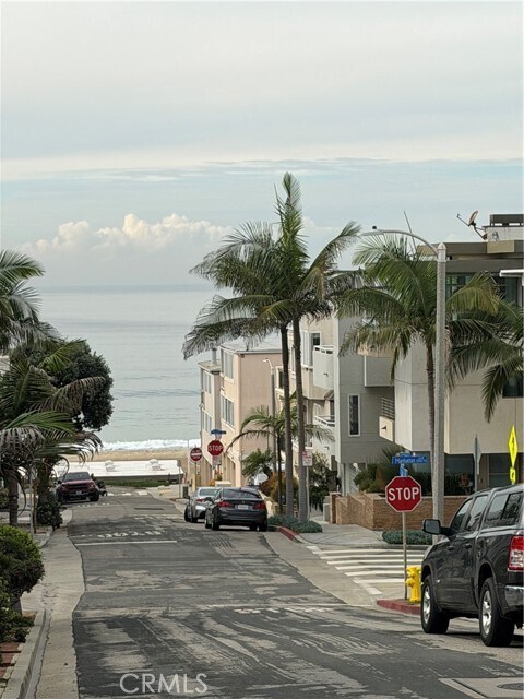 Building Photo - 216 23rd St