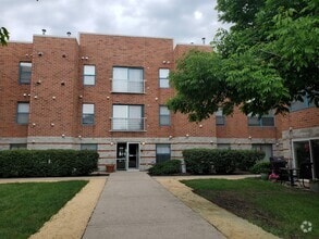 Building Photo - 3255 Kirchoff Rd