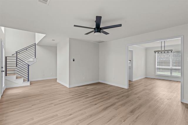 Building Photo - 616 Mariposa Dr