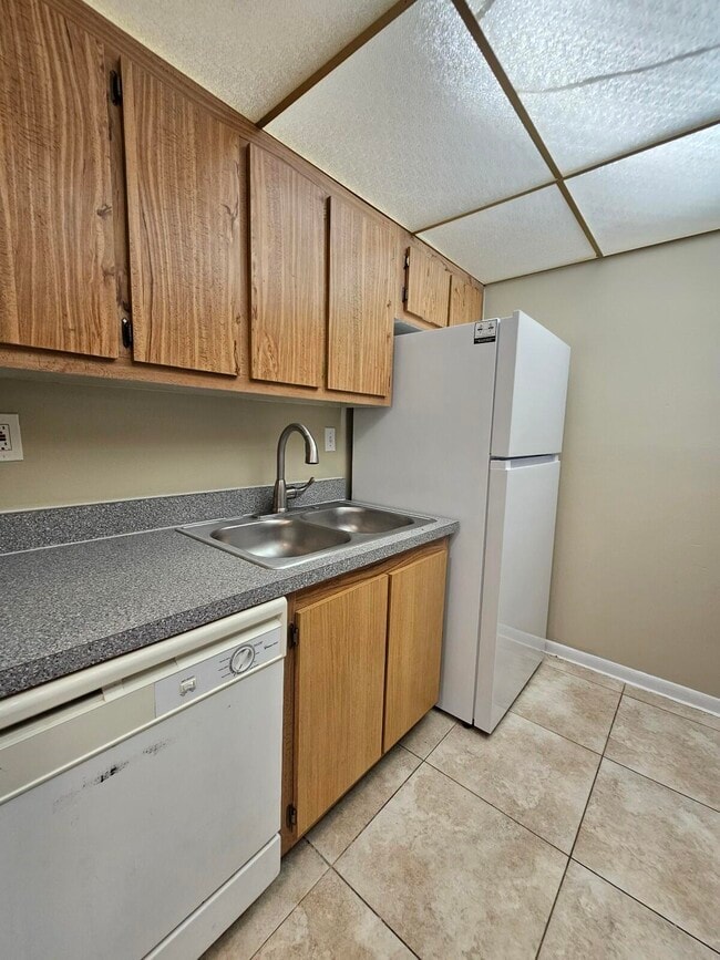 Building Photo - 1750 N Congress Ave