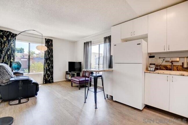 Foto del edificio - 3776 Alabama St