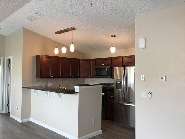 Foto del edificio - 18354 W 58th Pl