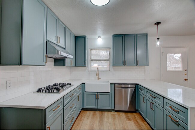 Foto del edificio - 1212 Tulane Dr