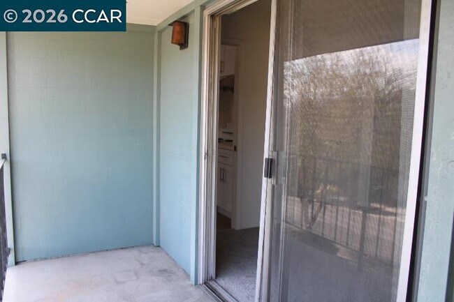 Foto del edificio - 615 Lexington Ave