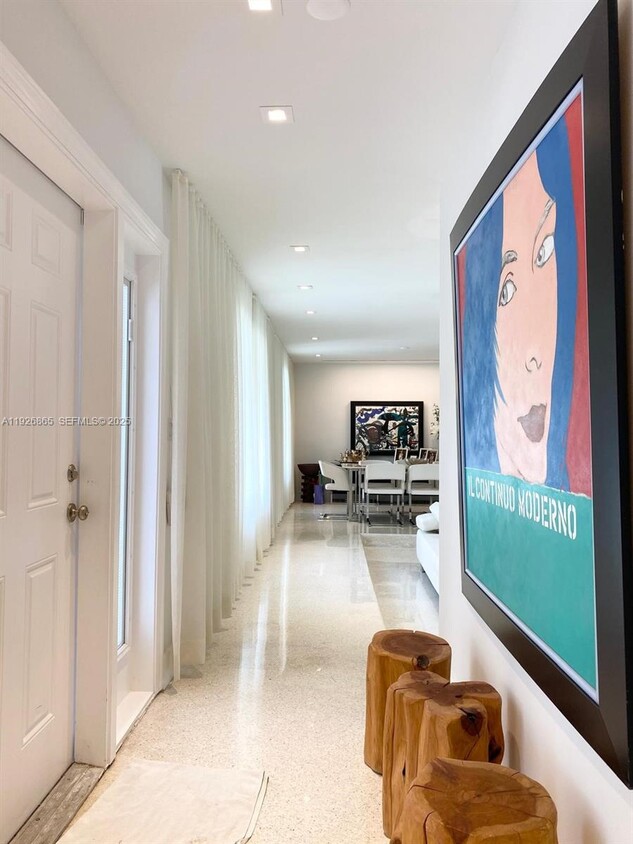 Foto principal - 9121 SW 85th St