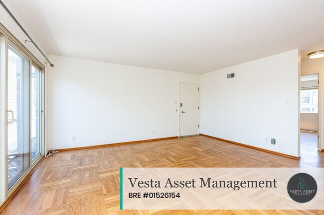 Foto del edificio - 730 Anza St