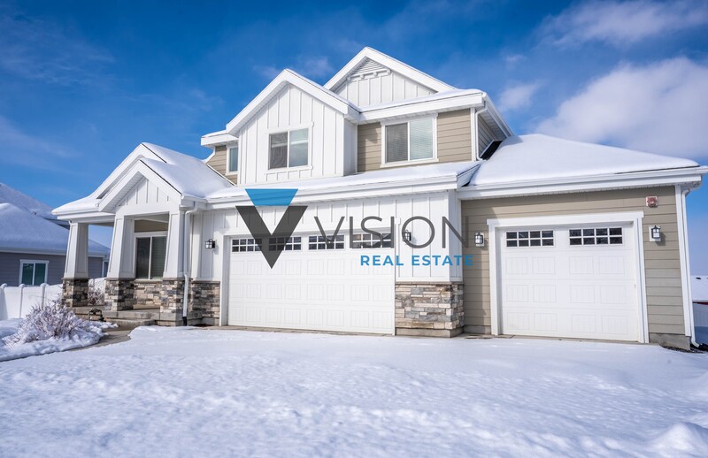 Foto principal - 245 Armstrong Dr