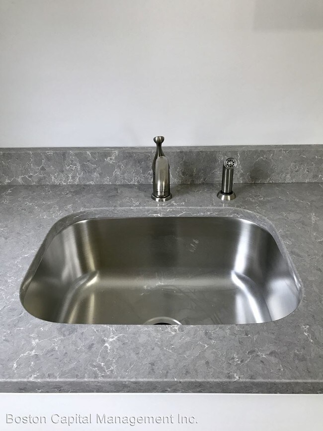 Foto del edificio - 69 Clarkson St