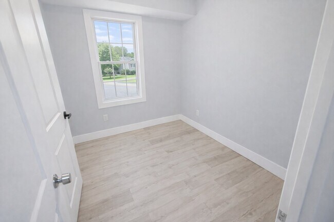 Foto del edificio - 745 S 18th St
