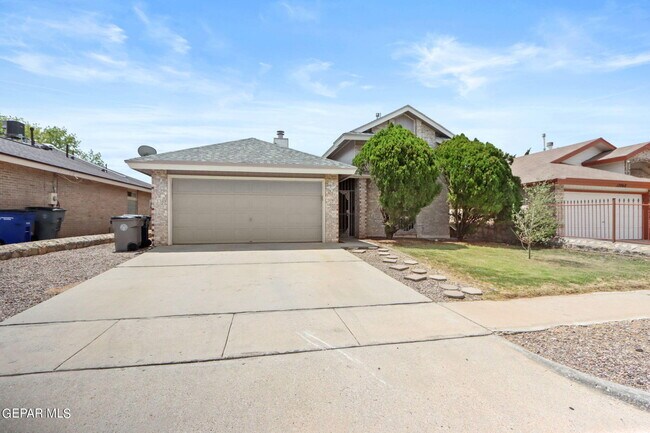 Building Photo - 12072 Autumn Gate Dr