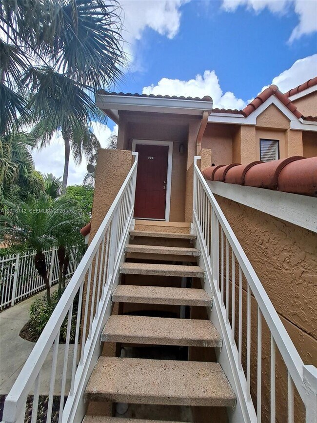 Building Photo - 15581 SW 104th Terrace