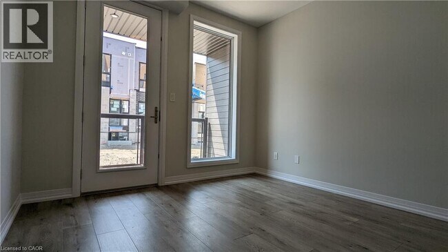 Building Photo - 261 Woodbine Ave