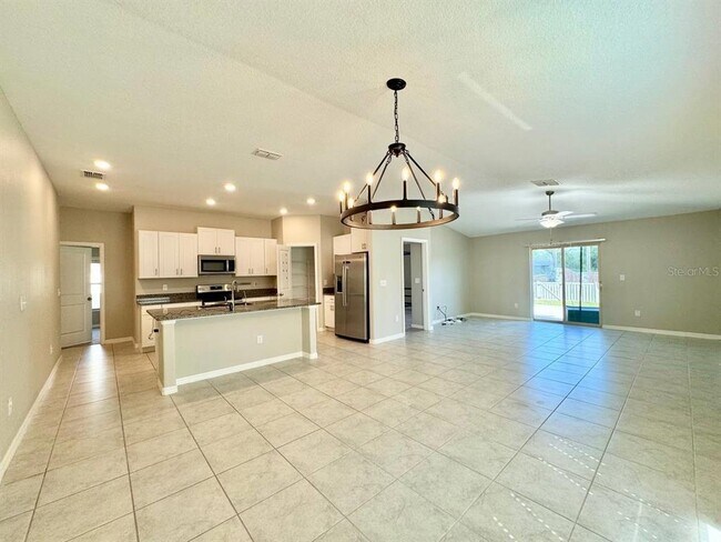 Building Photo - 1806 Colding Dr