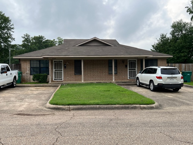Primary Photo - 1 31nd