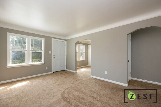 Building Photo - OPEN HOUSE SATURDAY OCTOBER 5th  10:30am t...
