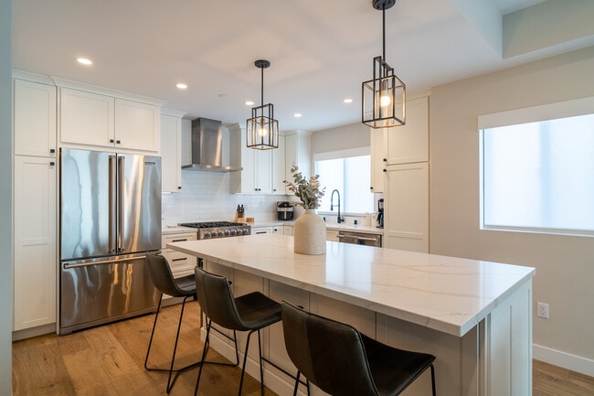 Building Photo - 1012 Beryl St