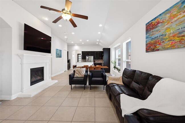 Building Photo - 3828 Vinalopo Dr