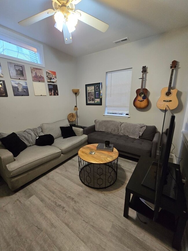 Foto del edificio - 72A