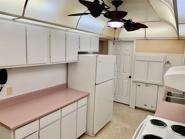 Building Photo - 6326 Safford Terrace