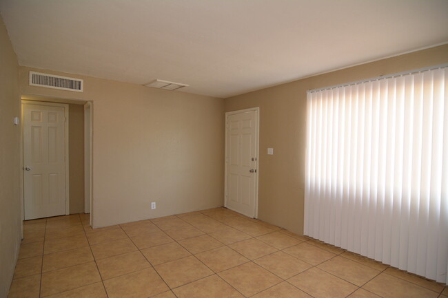 Foto del edificio - Remodeled 3 Bedroom 1 Bath House! Central ...