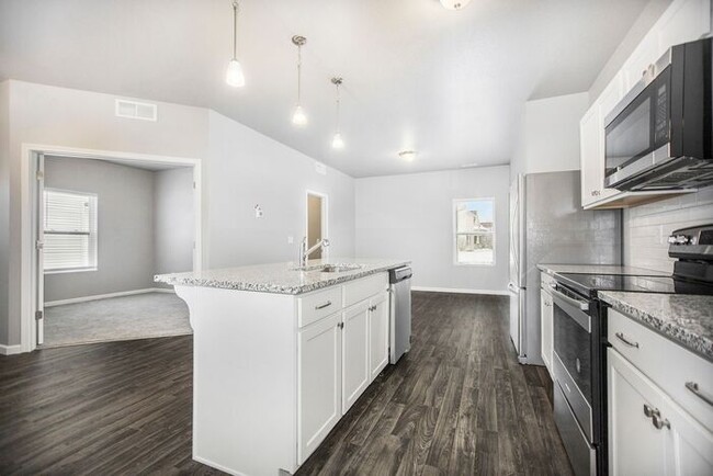 Foto del edificio - 854 Winchester St