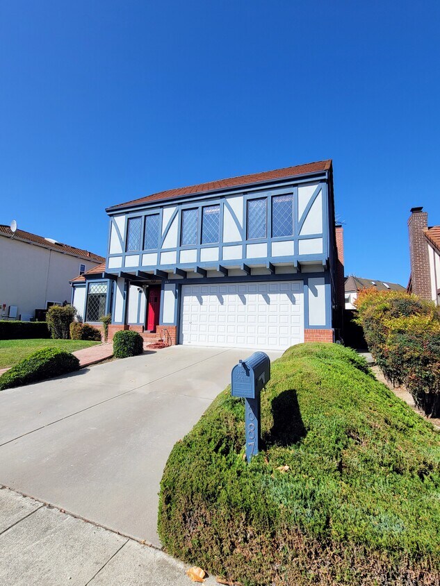 Foto principal - 887 Pippin Dr