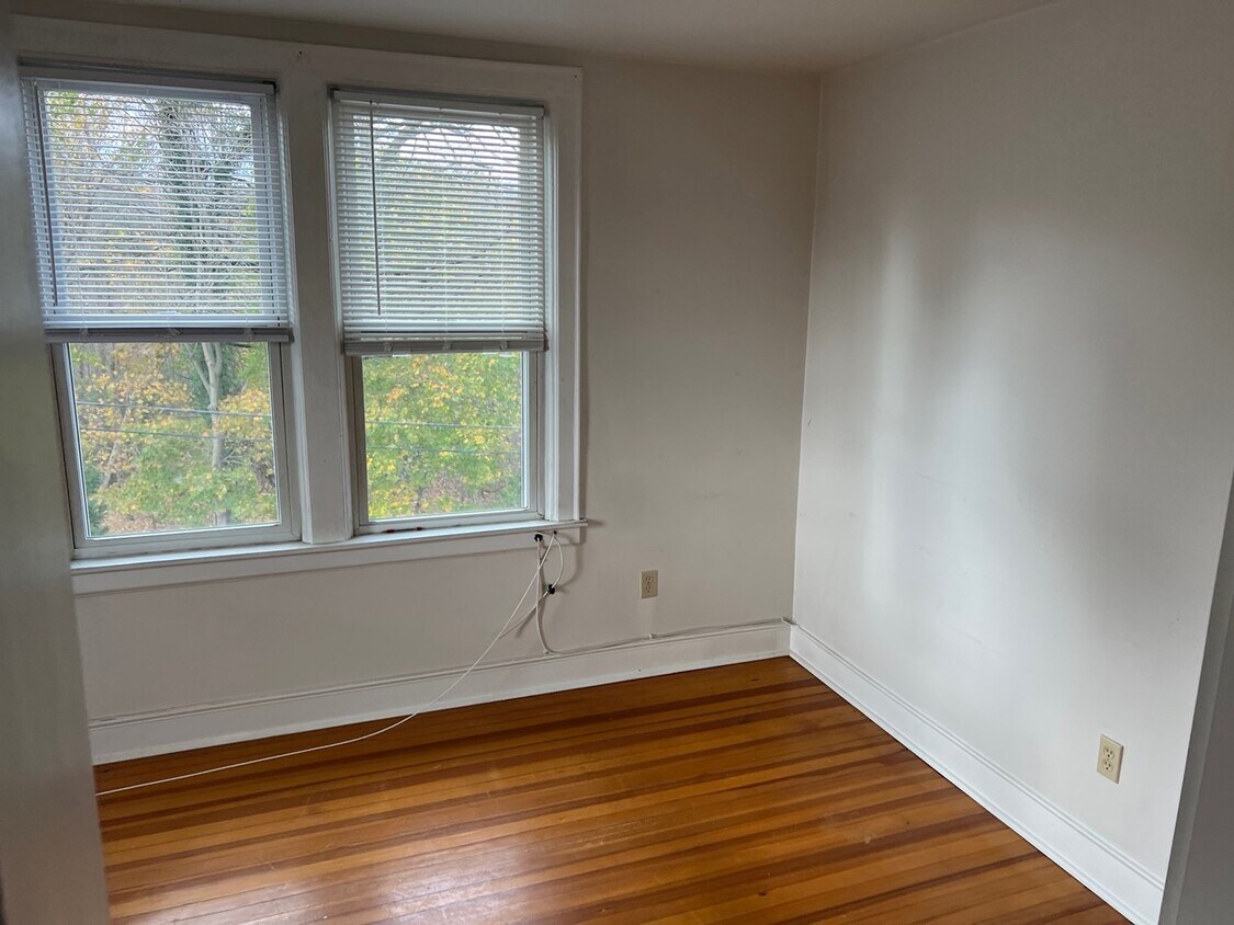 8 Summit Ave Unit 3, Rye, NY 10580 Apartments in Rye, NY