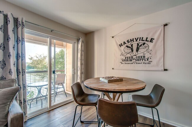 Building Photo - 930 1st Ave North