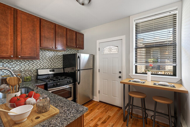 Building Photo - 4407 Wolcott