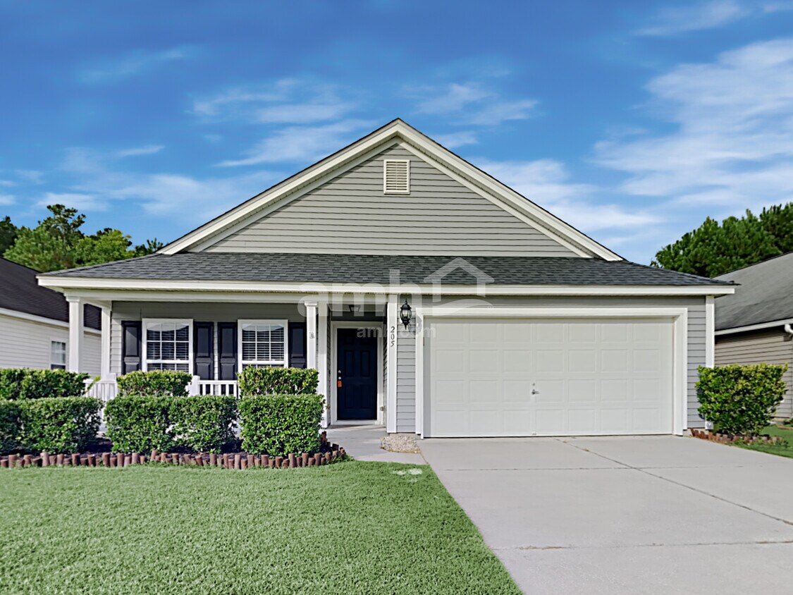 Foto principal - 205 Briarbend Rd