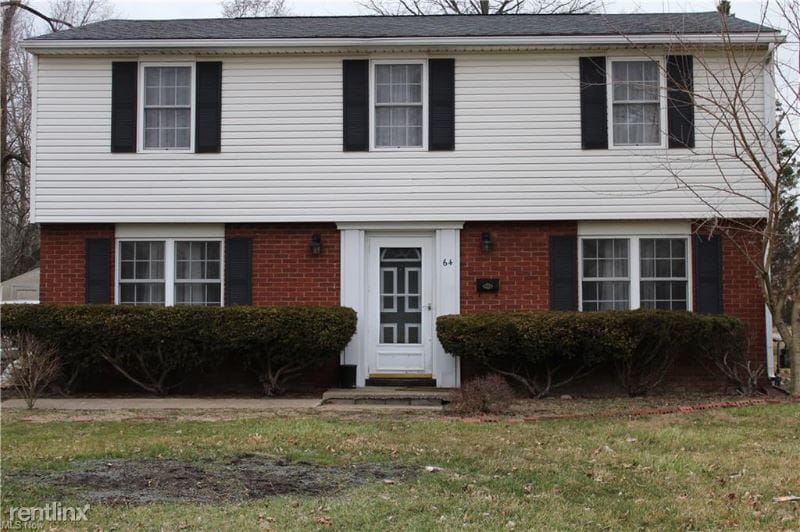 Primary Photo - 4 br, 1.5 bath House - 64 Edison Street