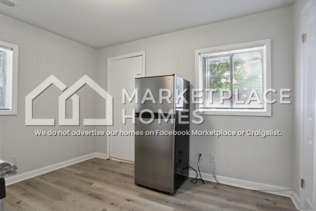 Foto del edificio - 4407 Kimball Rd SW