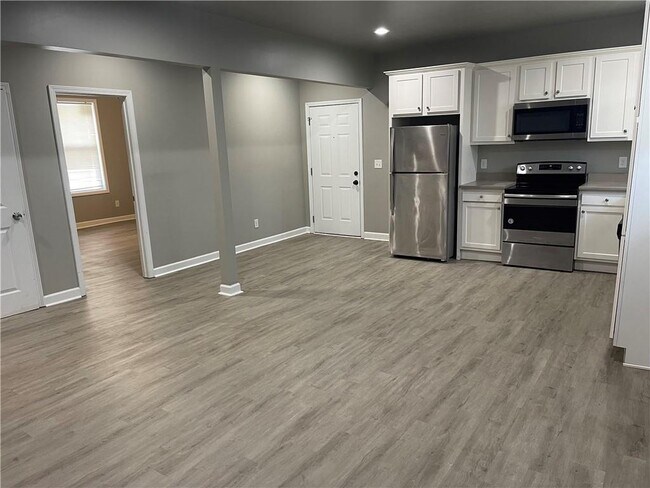 Foto del edificio - 1155 Lucile Ave SW