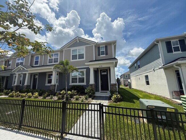 Foto del edificio - Brand New Townhome in Gardenia Reserve